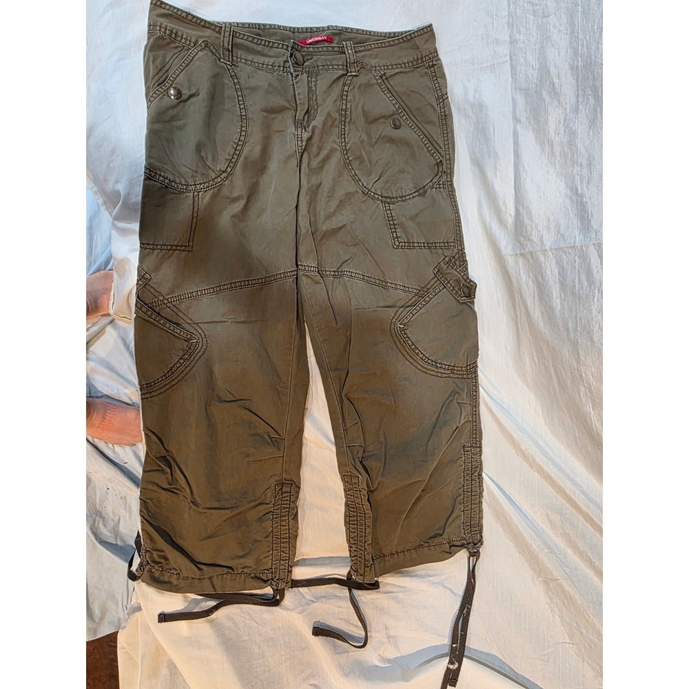 Unionbay Cargo Capri Pants Olive Green Utility Cropped Drawstring 32x23 Size 9